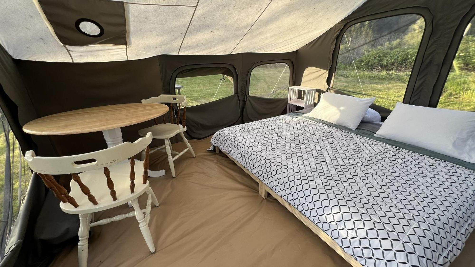 Glamping Tent On The River Klamath Esterno foto
